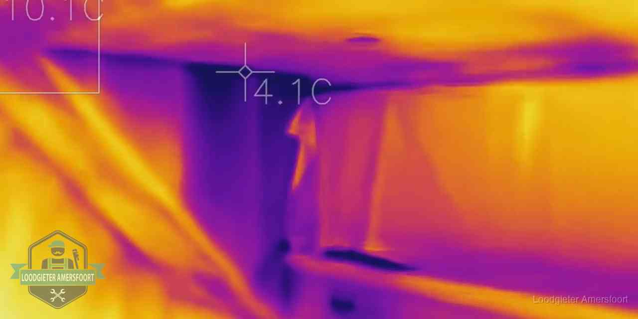 Thermografie bij lekdetectie in Amersfoort Warmtebeeldopname van een vloerconstructie tijdens lekdetectie in Amersfoort